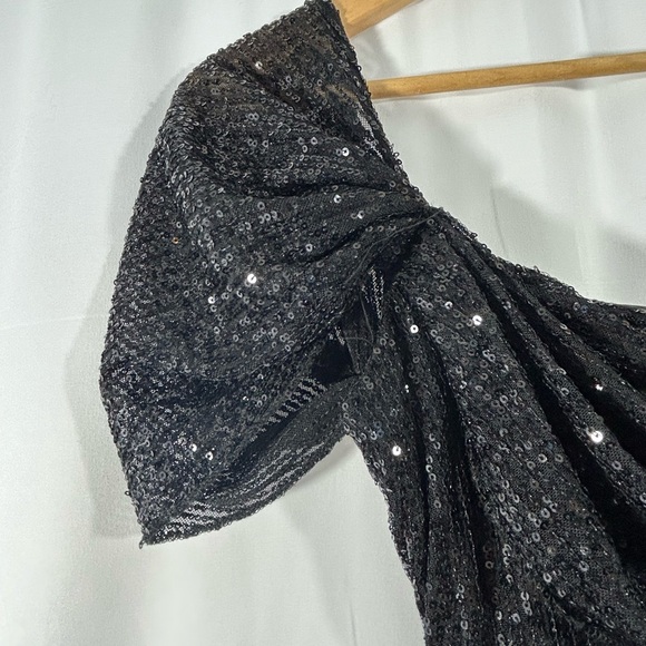 Hello Molly Size 4 Black Sequins Dress Scoop Neck Cinched Sexy Lined Mini - Picture 16 of 16